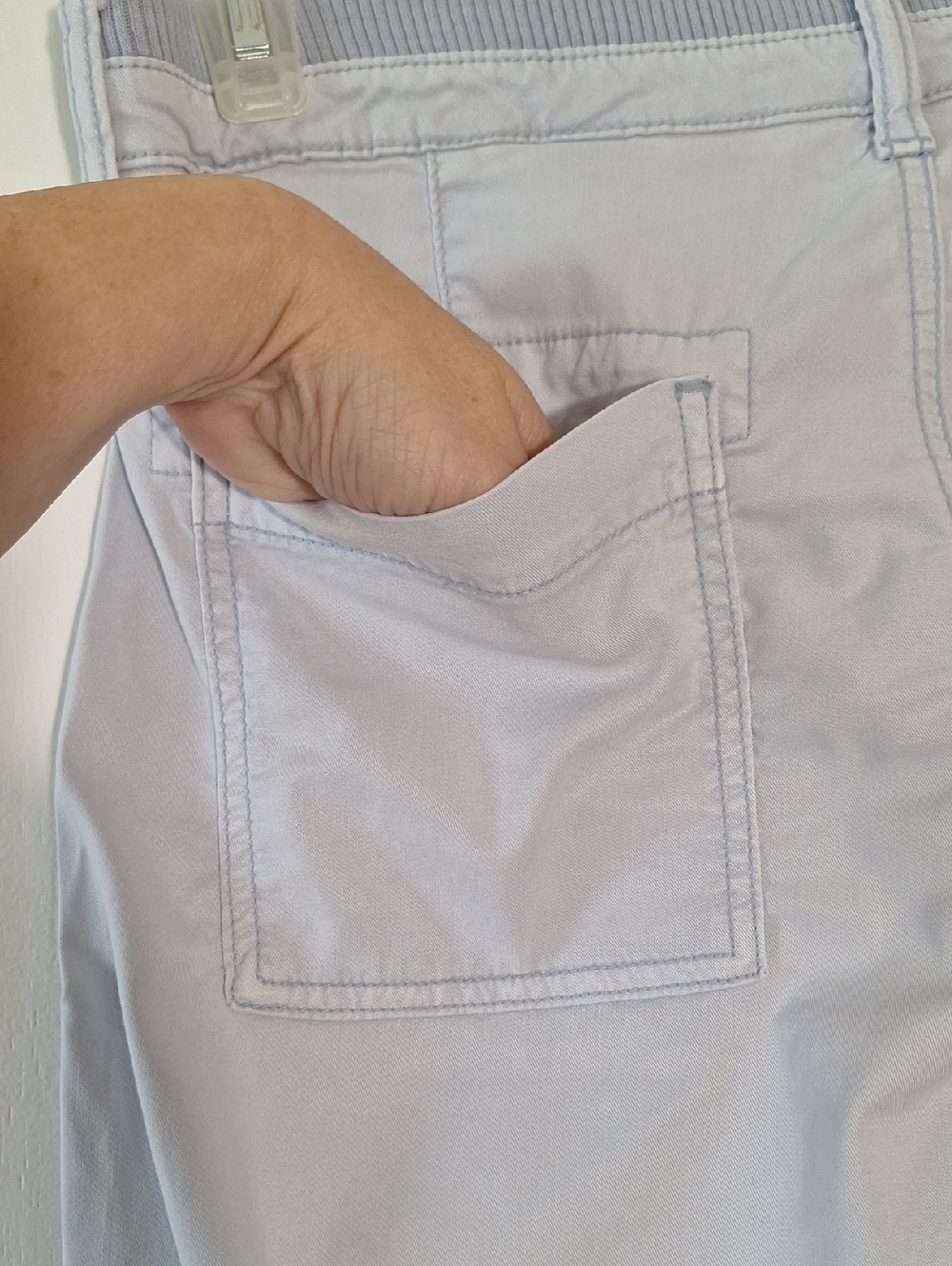 American Eagle High-Rise Baggy Wide Leg Cargo Pants Womens Sz 8 R Light Blue - Picture 7 of 11